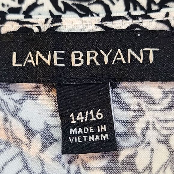 Lane Bryant Black & White Draped Jersey Floral Tunic Top Cowl Neck, Size 14/16 - Picture 7 of 8